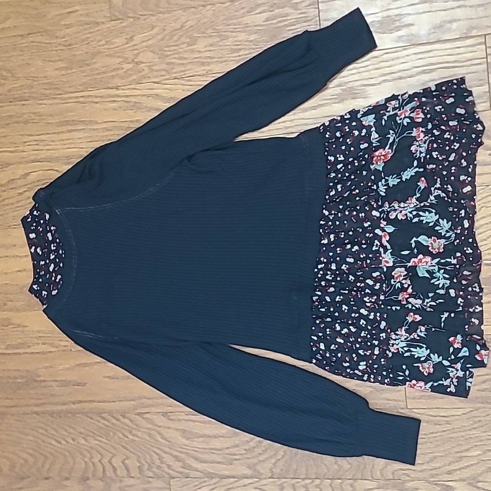 Free people opposites attract mini dress in black floral medium long sleeve - Picture 3 of 7